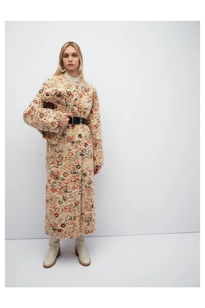 Look 8